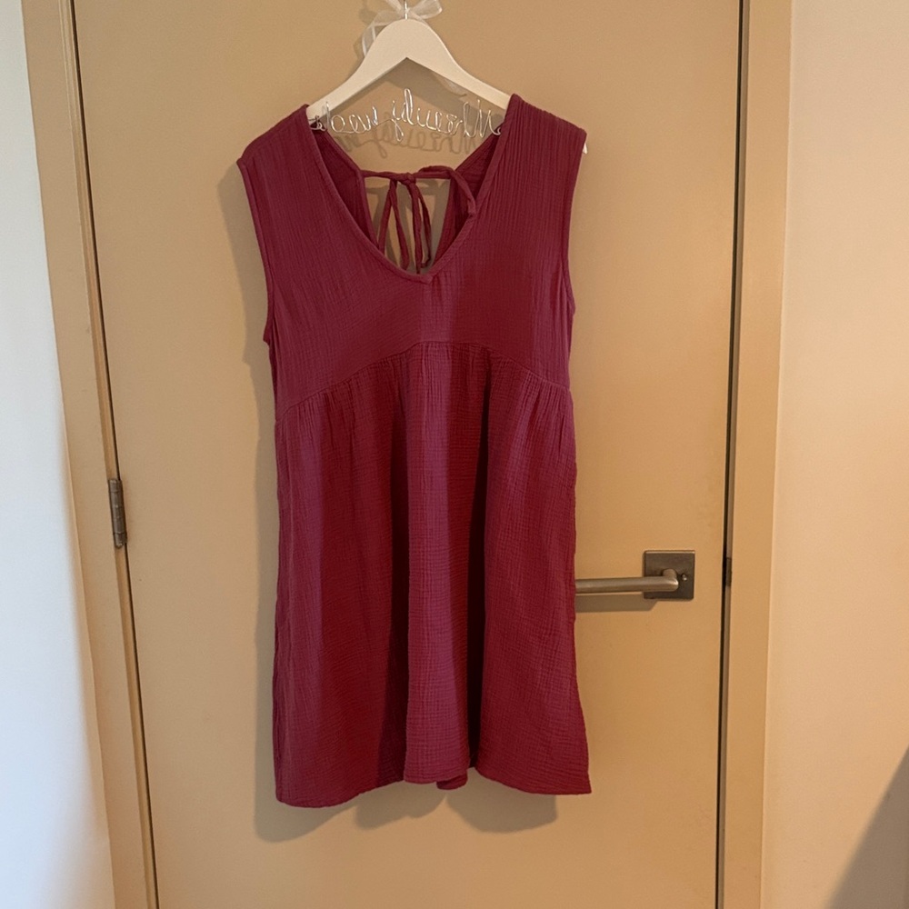 💜5 for $25 Express Sleeveless V-Neck dress pink